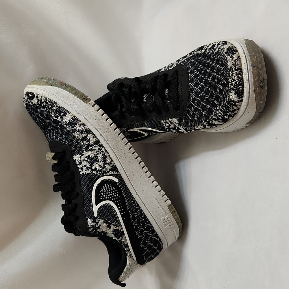 Nike Air Force 1 Crater Flyknit Next Nature Black White Sneakers (M Size 8)